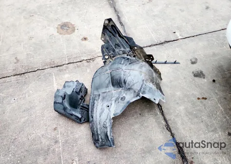 2015 Nissan Sentra S z USA, uszkodzony, nr VIN 3N1AB7AP1FY248617